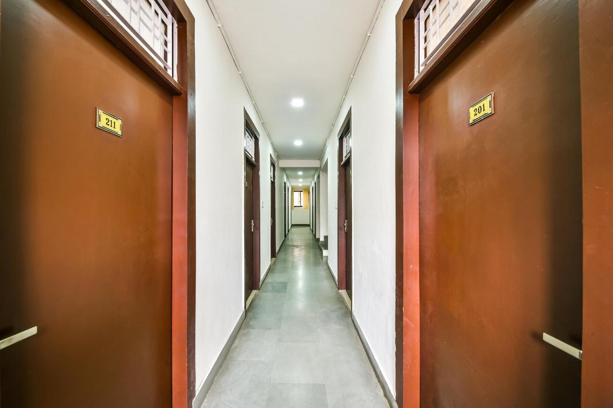 Hotel O 19660 Hotel Tirupati Residency Kota  Buitenkant foto